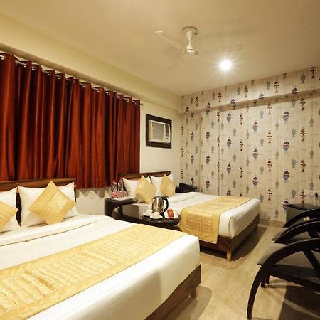 Hotel Airport Star นิวเดลี ภายนอก รูปภาพ