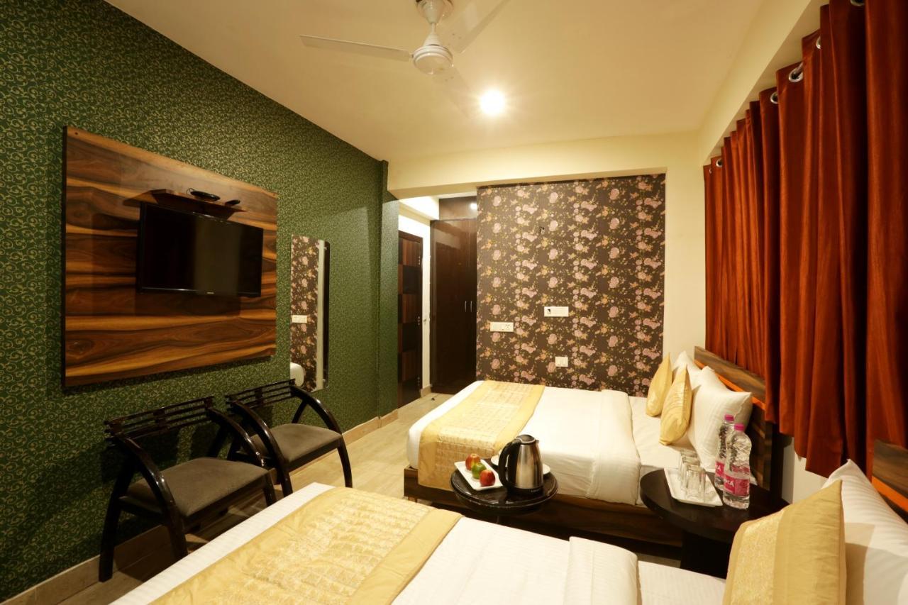 Hotel Airport Star นิวเดลี ภายนอก รูปภาพ